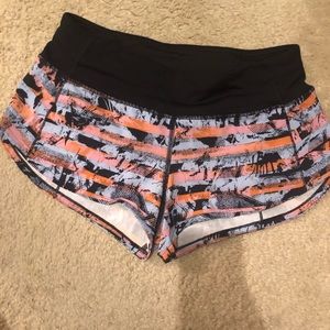 Lululemon shorts size 4 speed up short